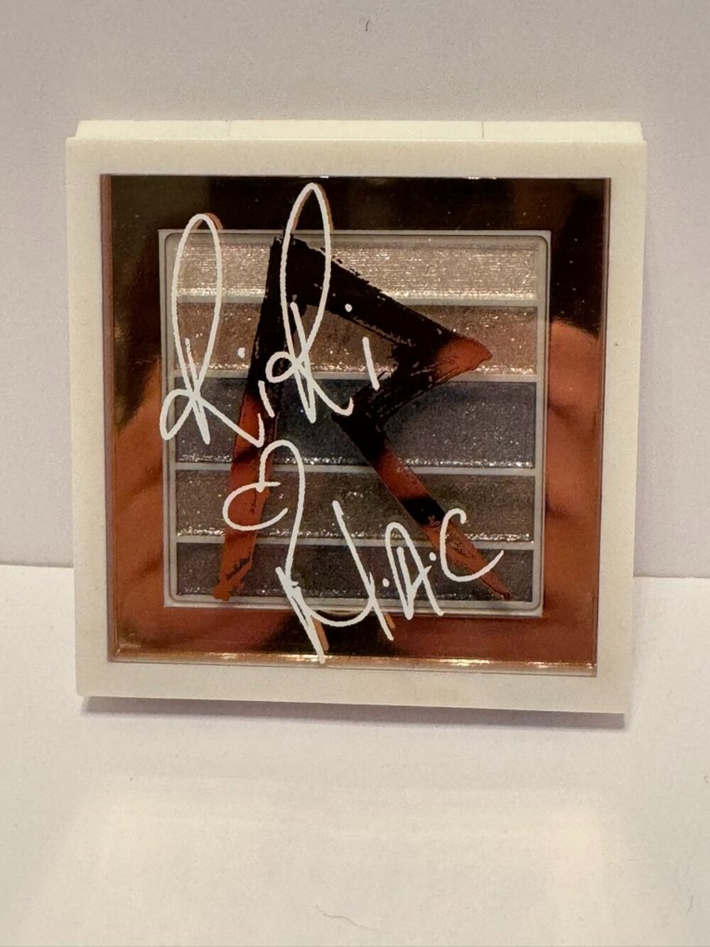 MAC 2X Dare Veluxe Pearlfusion Shadow Palette Riki Collab Shimmer New